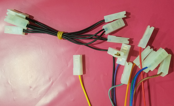 Universal 6 pin Kick Harness by HighScoreSaves